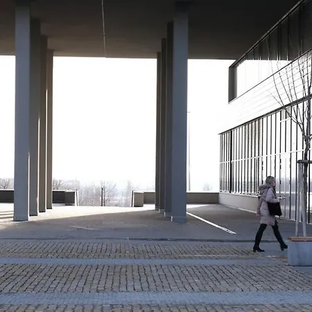 דירה Sublime With Big Terrace פראג